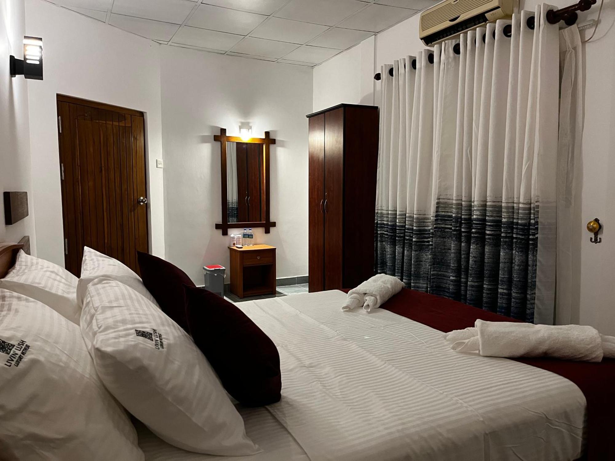 Hotel Livin Lush Luxury Retreat Anuradhapura Exterior foto