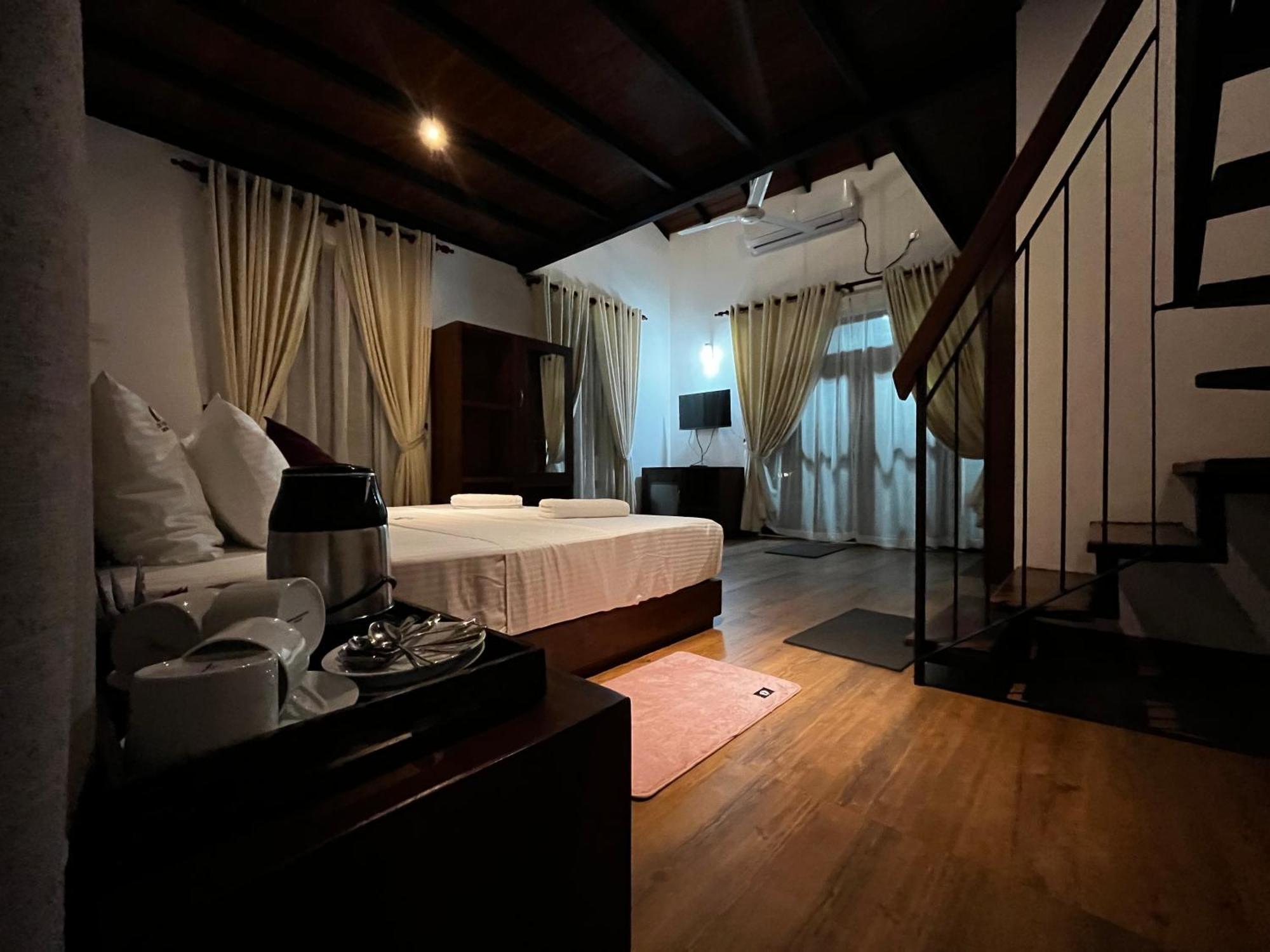 Hotel Livin Lush Luxury Retreat Anuradhapura Exterior foto